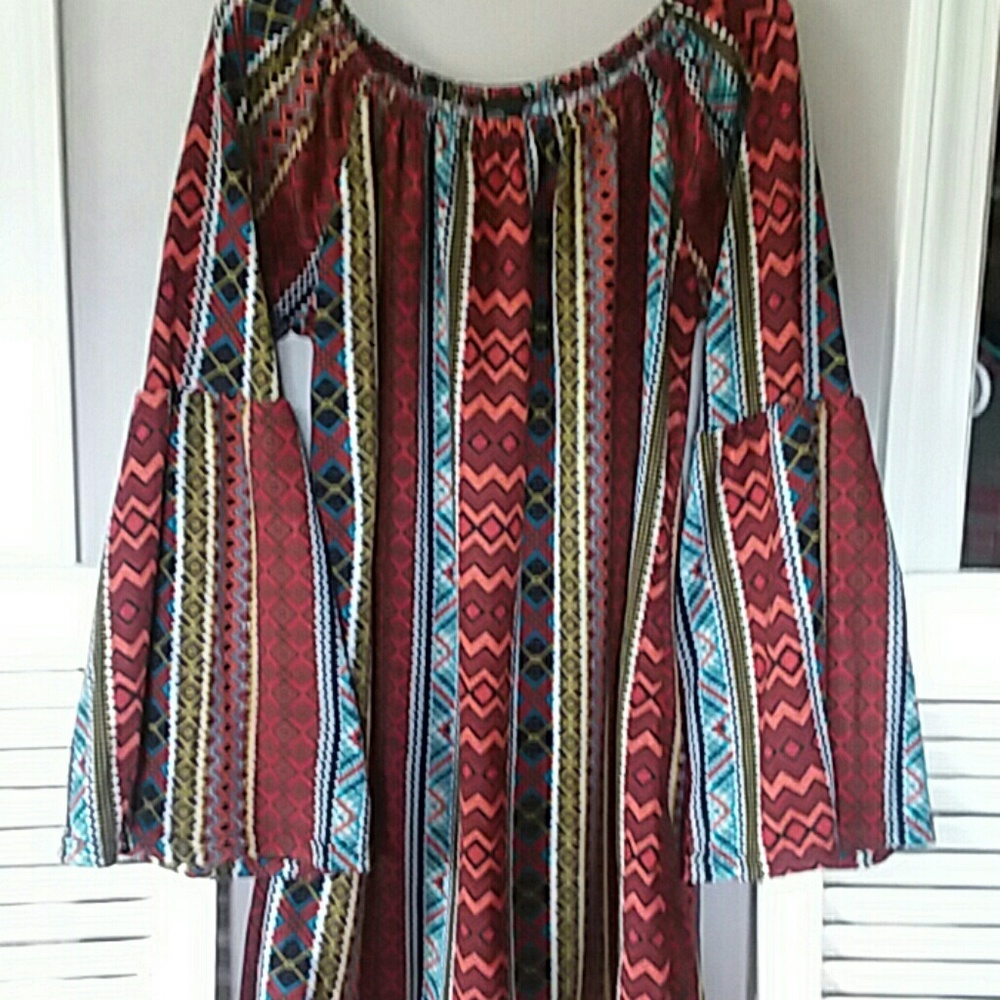 Multi-colored Bell Sleeve Tunic Size Small-Medium